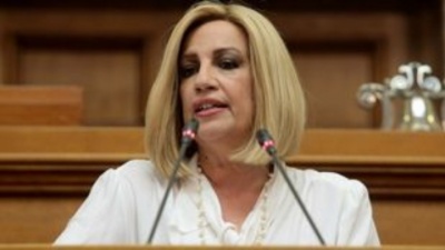 Γεννηματά: Η Κυβέρνηση πρώτα βλέπει το συνωστισμό και μετά αντιδρά