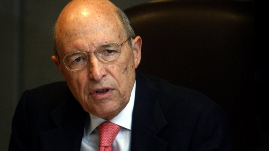 Παρέμβαση Σημίτη με πυρά κατά ΝΔ: Με τα εθνικά μας κεφάλαια οι ξένοι αποκτούν τον έλεγχο της οικονομίας μας - Στήριξη σε Ανδρουλάκη