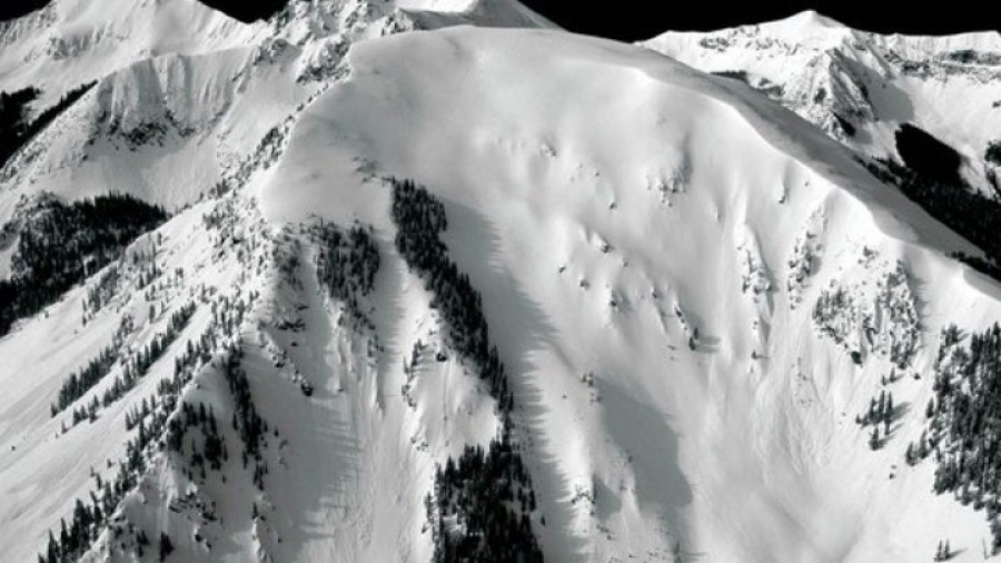 Ελβετία: Αρκετοί άνθρωποι καταπλακώθηκαν από μια χιονοστιβάδα στο Κραν Μοντανά