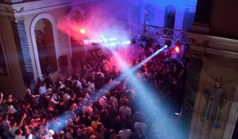 ΥΠΕΞ για πάρτι σε ορθόδοξο ναό της Σμύρνης: Συνιστά προσολή και βεβήλωση ιστορικού μνημείου