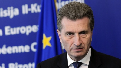 Oettinger (EE): Η Ελλάδα δεν θα χρειαστεί 4ο πρόγραμμα στήριξης