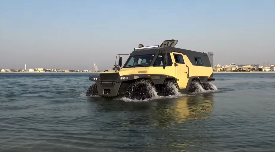 Το Avtoros Shaman 8×8 βουτά στα βαθιά!