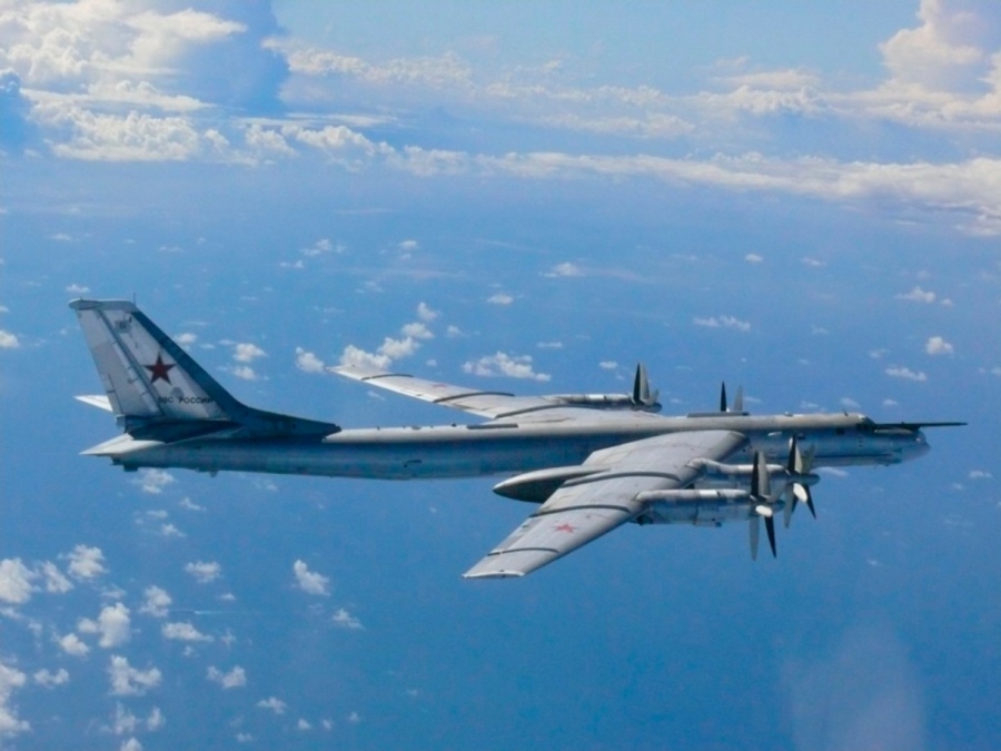 Ισχυρό μήνυμα στις ΗΠΑ:  Κοινή περιπολία των ρωσικών στρατηγικών βομβαρδιστικών Tu - 95MS και των κινεζικών H - 6K στον Ειρηνικό