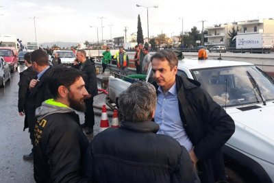 Μητσοτάκης: Ήρθα στη Δ. Αττική για να έχω μία πλήρη εικόνα για την ανείπωτη τραγωδία