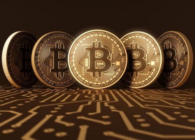«Στο πράσινο» τα ψηφιακά νομίσματα, πλησιάζει σταδιακά τα 7.000 δολάρια το Bitcoin