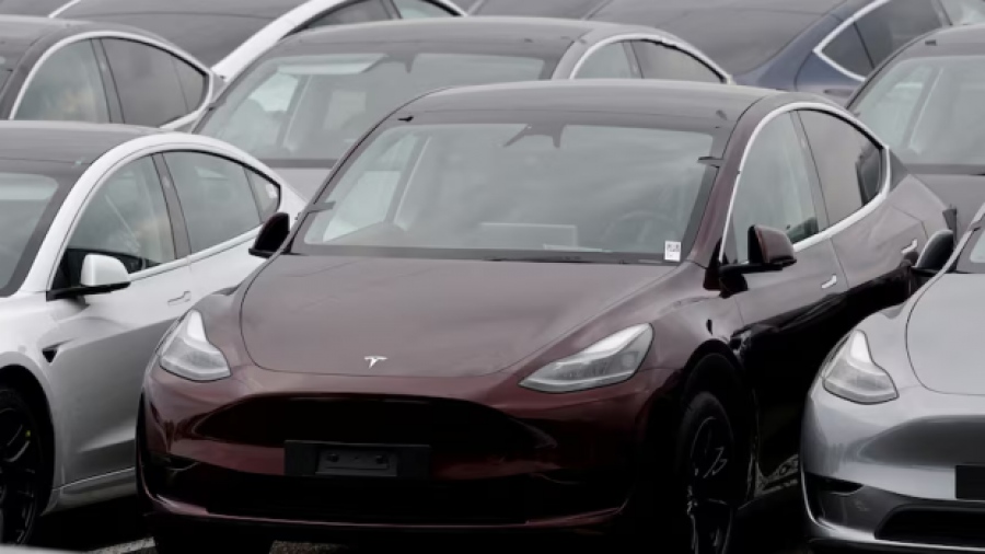 Σοκ στην Tesla – Συνεχίζεται η πτώση των πωλήσεων στις περισσότερες χώρες της Ευρώπης