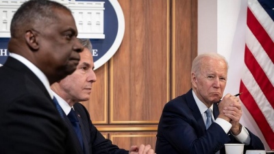 Τι συμβαίνει στον Λευκό Οίκο; - Ο Υπ. Άμυνας ήταν στο νοσοκομείο και ο πρόεδρος Biden ήταν στο... «σκοτάδι»