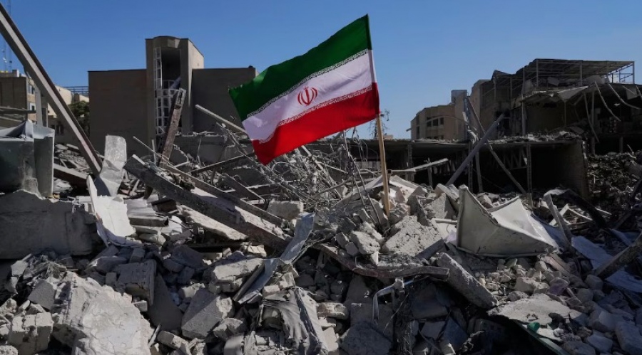 Qalibaf (Ιράν): Δεν τελειώνει η κρίση στο Στενό του Hormuz - Δεν μας... πιάνουν οι βόμβες ΗΠΑ, έχουμε αλλάξει τη στρατηγική μας