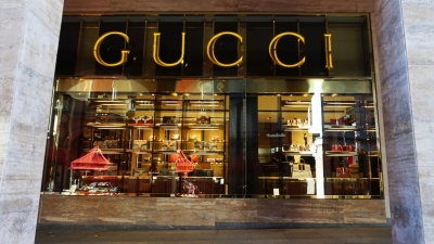 Έφοδος της Κομισιόν στις εγκαταστάσεις της Gucci για ύποπτες πρακτικές κατά του ανταγωνισμού