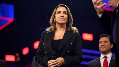 Η σκληροπυρηνική Carter στον ΟΗΕ: Ο Trump εξολοθρεύει τους ναρκοβαρώνους, τα παιδιά μας πεθαίνουν από τη φαιντανύλη της Κίνας