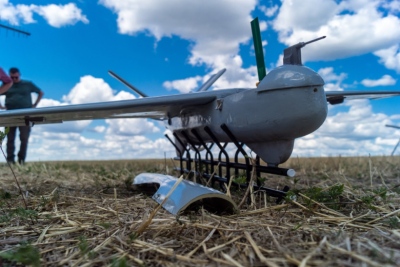 Νύχτα συναγερμού πάνω από τη Ρωσία: Σμήνη drones, εκρήξεις και αεράμυνα σε δεκάδες περιοχές