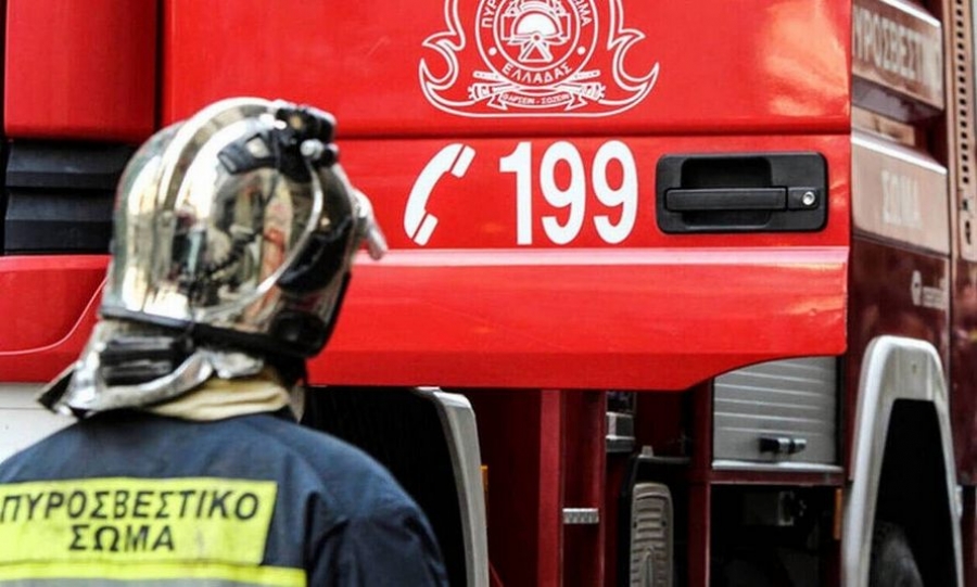 Παραλίγο τραγωδία στη Θεσσαλονίκη – Λεωφορείο των ΚΤΕΛ τυλίχθηκε στις φλόγες
