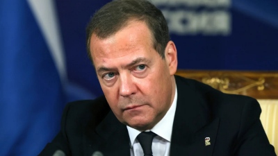 Η κλοπή του αιώνα! Στην Ουκρανία 1,3 δισ. δολ. από ρωσικά assets - Medvedev: Βρετανοί κλέφτες έδωσαν ρωσικά χρήματα σε νεοναζί