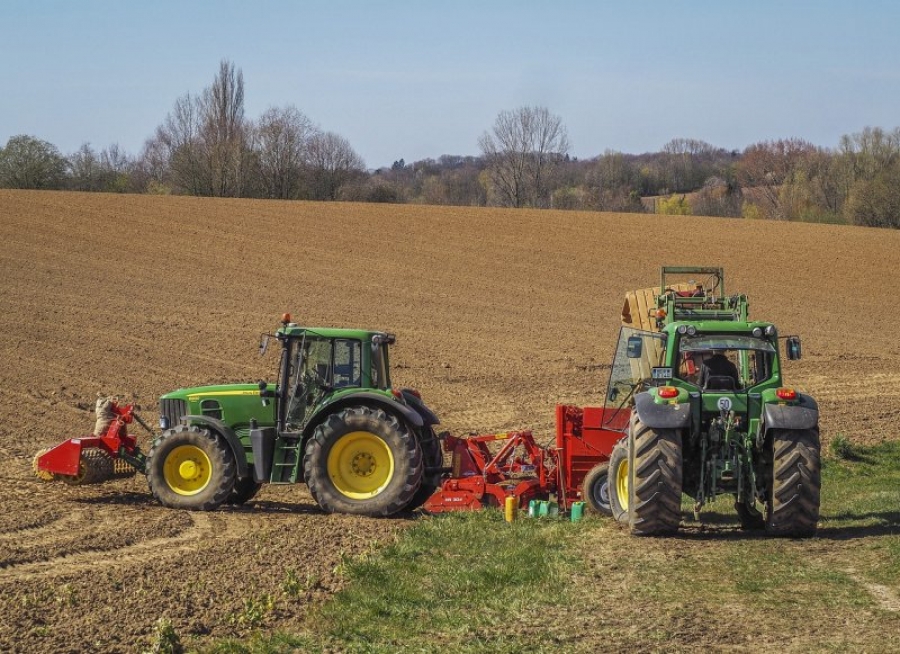 Απάτη με δήθεν πώληση τρακτέρ - Ο δράστης απέσπασε 13.500 ευρώ