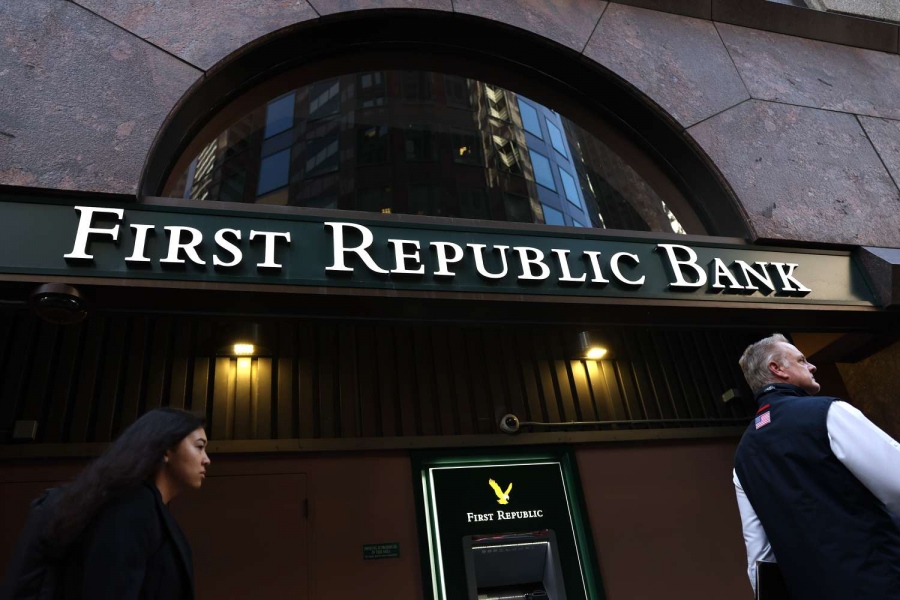 H JP Morgan δείχνει την έξοδο σε 1.000 εργαζόμενους της First Republic