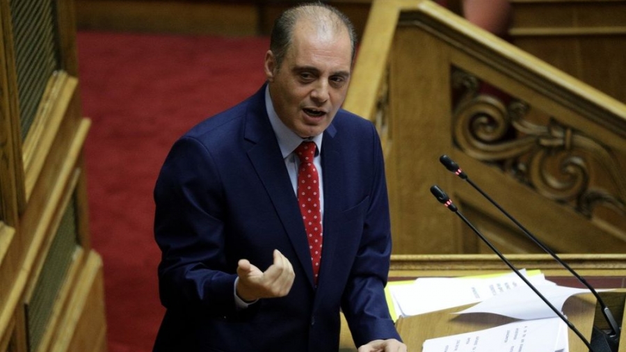 Βελόπουλος: Η κυβέρνηση προωθεί την κατάργηση του 8ώρου, και την απαγόρευση των απεργιών