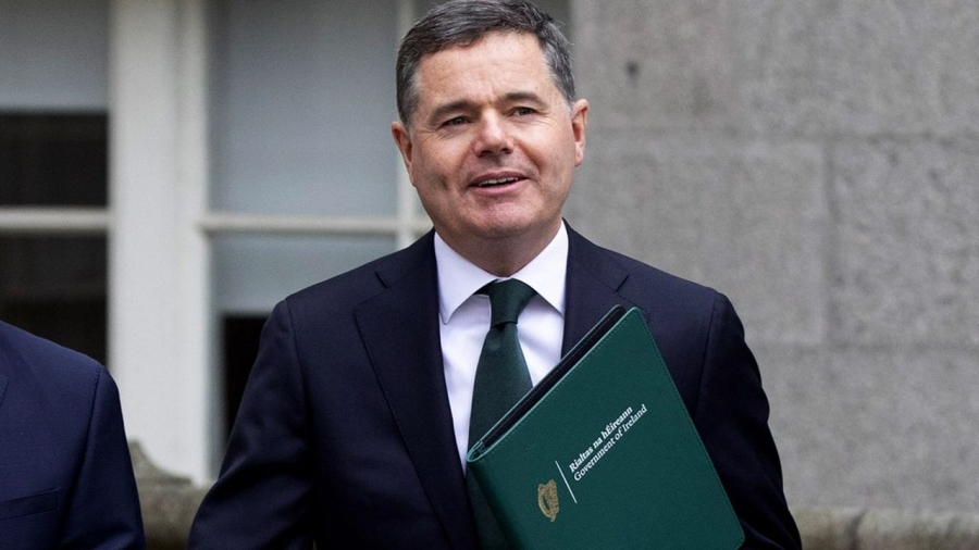 Στην Ελλάδα, ο Donohoe (Eurogroup): Ανυπομονώ να συναντηθώ με τον Μητσοτάκη και τον Σταϊκούρα