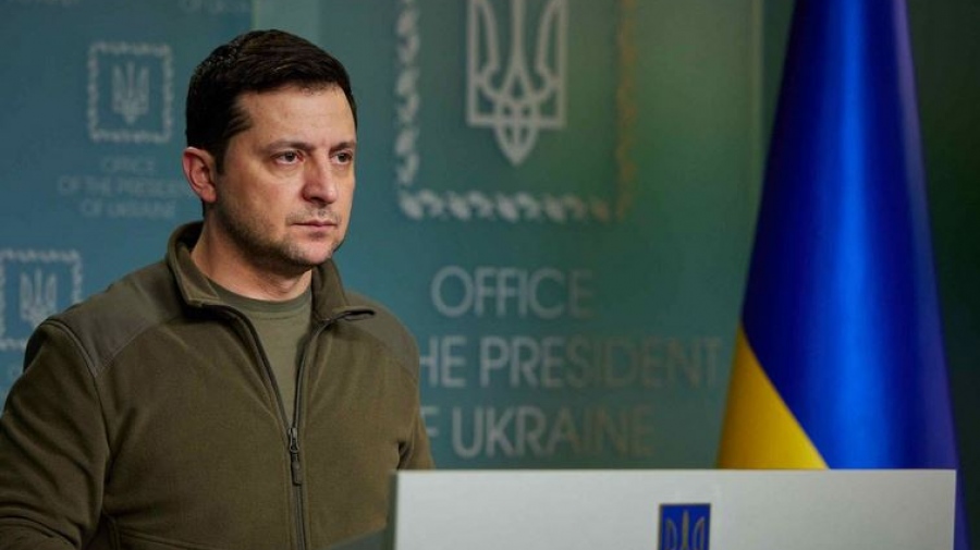 Público: Η αδύναμη διπλωματία του Zelensky ενισχύει τις σχέσεις Ρωσίας - ΗΠΑ