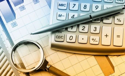 Θα κοπούν, δε θα κοπούν....πάλι επιδόματα αντί για μείωση φόρων