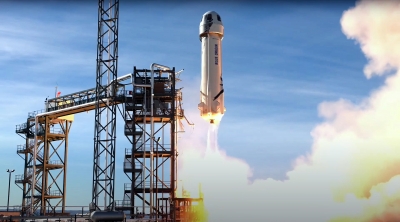 Νέο ταξίδι στο διάστημα για την Blue Origin του Bezos - Έξι τουρίστες πέταξαν 11 λεπτά, τα 3 εκτός βαρύτητας