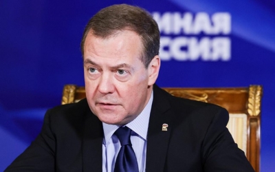 Σκωπτικό σχόλιο Medvedev για ένταλμα κατά Putin: Καλύτερα μη σας πω πού θα χρησιμοποιήσουμε αυτό το χαρτί