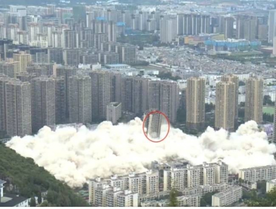 Στο γκρέμισμα 14 ημιτελών κτιρίων προχωρά η Κίνα... για να τονώσει την ανάπτυξη