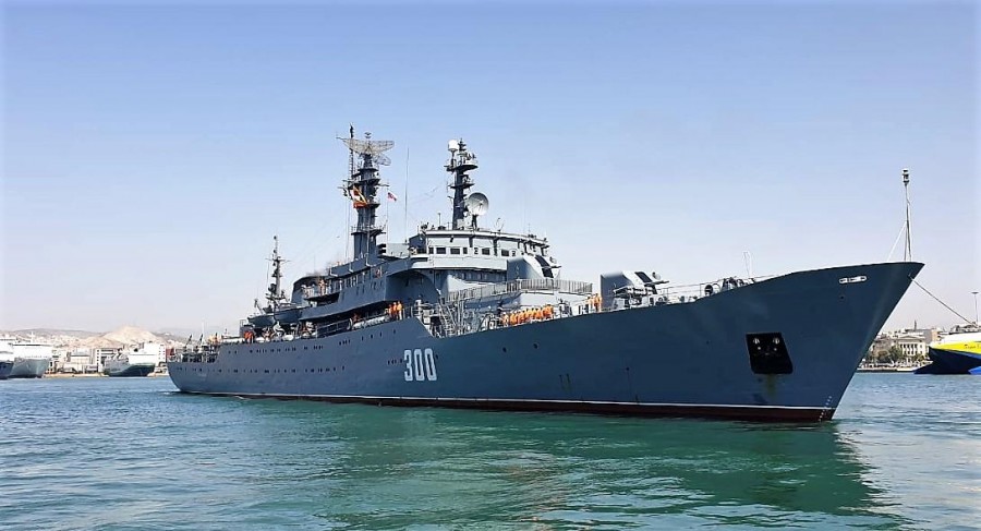 Στη Θεσσαλονίκη το Ρωσικό πολεμικό πλοίο Smolny το οποίο ανήκει στον στόλο της Βαλτικής