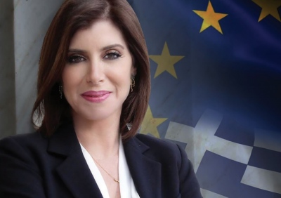 Σάλος με το email που έλαβαν Έλληνες του εξωτερικού από την Άννα Μισέλ Ασημακοπούλου