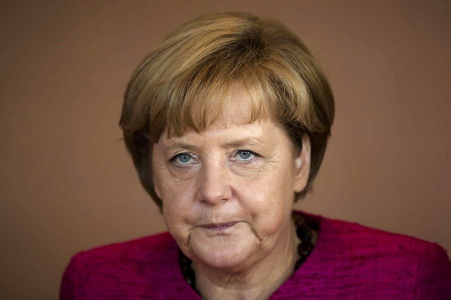Merkel: Η Γερμανία διακόπτει τις εξαγωγές όπλων στη Σ. Αραβία λόγω της δολοφονίας Khashoggi