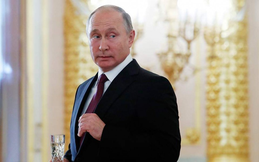 Putin: Πρέπει να αποφευχθεί περεταίρω κλιμάκωση των συγκρούσεων στο Nagorno-Karabakh