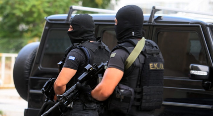 Επιχείρηση Αντιτρομοκρατικής στην Αττική: 14 συλλήψεις για το «επαναστατικό ταμείο»