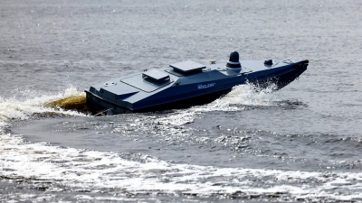 Τους βύθισαν οι Ρώσοι - Πρωτοφανές φιάσκο η ουκρανική απόβαση στο Δνείπερο - 4 σκάφη και δεκάδες πράκτορες καταστράφηκαν (vid)