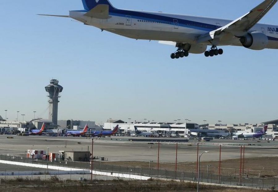 ΕΕ: Veto από τους αερομεταφορείς στη φορολόγηση της κηροζίνης