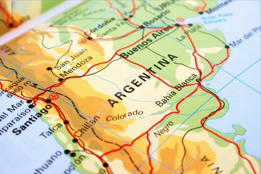 Σαράντος Λέκκας (οικονομολόγος): Τι μας διδάσκουν οι συνεχείς χρεοκοπίες της Αργεντινής;