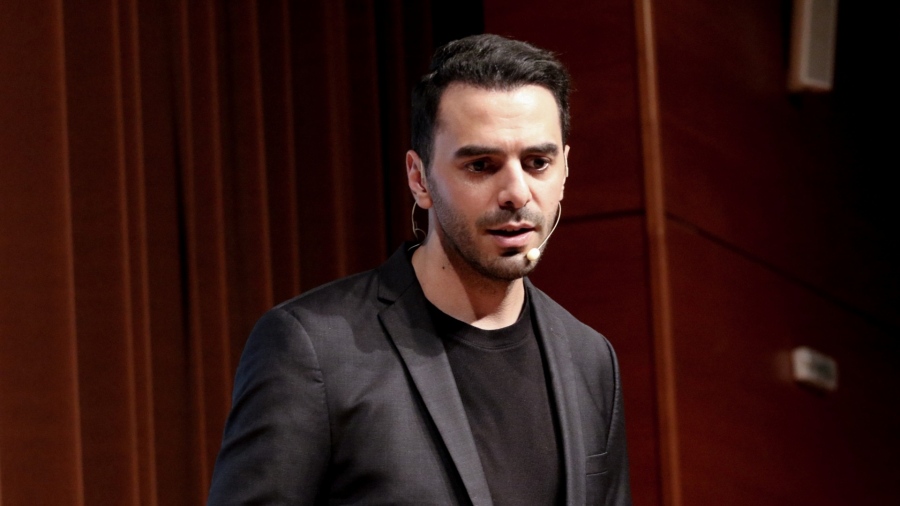 Μάχη για την ηγεσία του ΠΑΣΟΚ - Στηρίζει την υποψηφιότητα Δούκα ο Μανώλης Χριστοδουλάκης - «Χάρη, πάμε;»