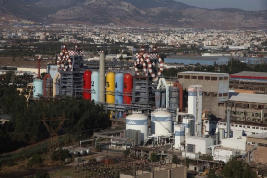 Στο πλευρό των Παναγιώτη και Γιώργου Αγγελόπουλου τάσσονται οι εργαζόμενοι στη Χαλυβουργική – Στα άκρα η κόντρα