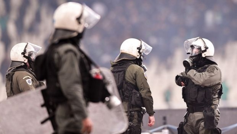 Σοβαρά επεισόδια στο ΟΑΚΑ μεταξύ αστυνομικών δυνάμεων και οπαδών