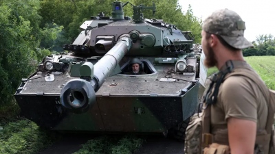 Απογοητευμένοι οι Ουκρανοί με το γαλλικό AMX-10 RC - Αδύνατο να το χρησιμοποιήσουν λόγω της αδύναμης θωράκισης