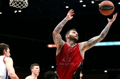 Μπουντούτσνοστ: Έκανε την έκπληξη με Μίτσοφ