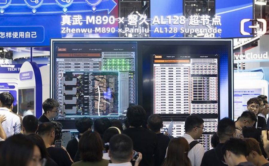 Μαύρη αγορά και ουρές χιλιομέτρων στη Shanghai... για την Τεχνητή Νοημοσύνη: Γιατί η Κίνα «πάγωσε» τον πλανήτη