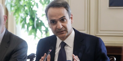 Βήμα - βήμα η επιστροφή στη νέα κανονικότητα και με το φόβο η αναζωπύρωση της απειλής να καραδοκεί