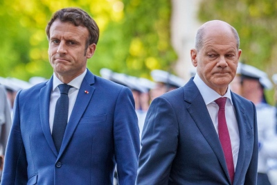 Ανήσυχος ο Scholz για τις ταραχές στη Γαλλία – Το μήνυμα που έστειλε στον Macron