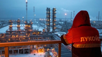 Ρωσία: Ο δασμός του πετρελαίου θα μειωθεί στα 52 δολ./τόνο από την 1η Σεπτεμβρίου