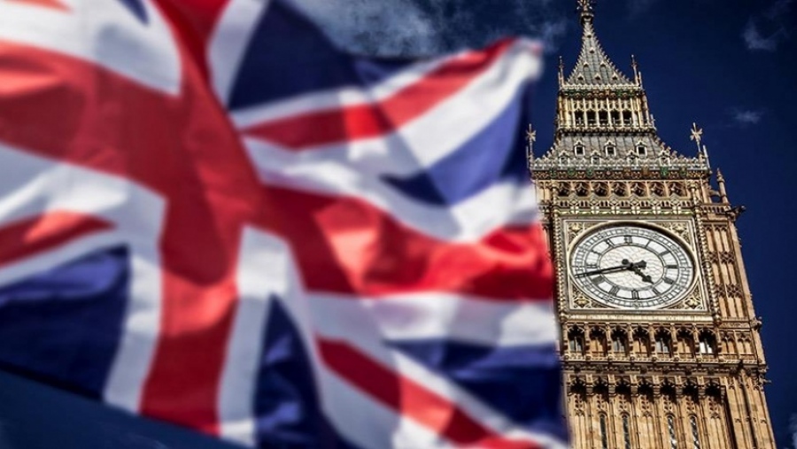 «Στα άκρα η woke παράνοια» - Δημοτική σύμβουλος διώκεται επειδή δήλωσε πως «γεννήθηκε και μεγάλωσε» στη Βρετανία