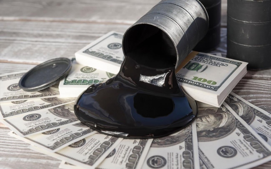 Πετροδολάρια πάνω από πολιτικές: Ποια χώρα παρεμβαίνει δυναμικά, ανατρέπει τις ΗΠΑ και βάζει τέλος στον πόλεμο