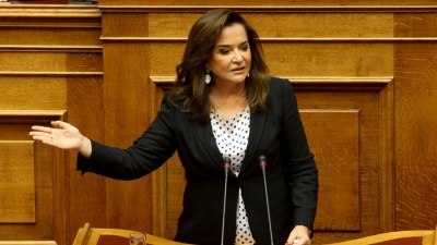 Μπακογιάννη: Καθαρή έξοδος από τα μνημόνια με τον Τσίπρα δεν μπορεί να υπάρξει