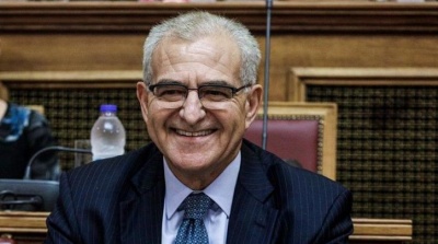 Ομογενειακά ΜΜΕ αμφισβητούν ότι ο Αντ. Διαματάρης είναι απόφοιτος του Columbia - ΣΥΡΙΖΑ: Όχι άλλη fake αριστεία