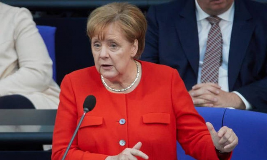 Merkel: Αγεφύρωτες οι διαφορές μεταξύ Ευρώπης και ΗΠΑ για το εμπόριο και τους δασμούς