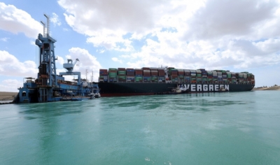 Αίγυπτος: Θα ζητήσει αποζημιώσεις από την πλοιοκτήτρια εταιρεία του Ever Given