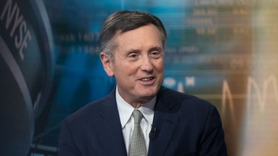 Clarida (Fed): Απέχουμε ακόμα από το σημείο για περιστολή των αγορών ομολόγων